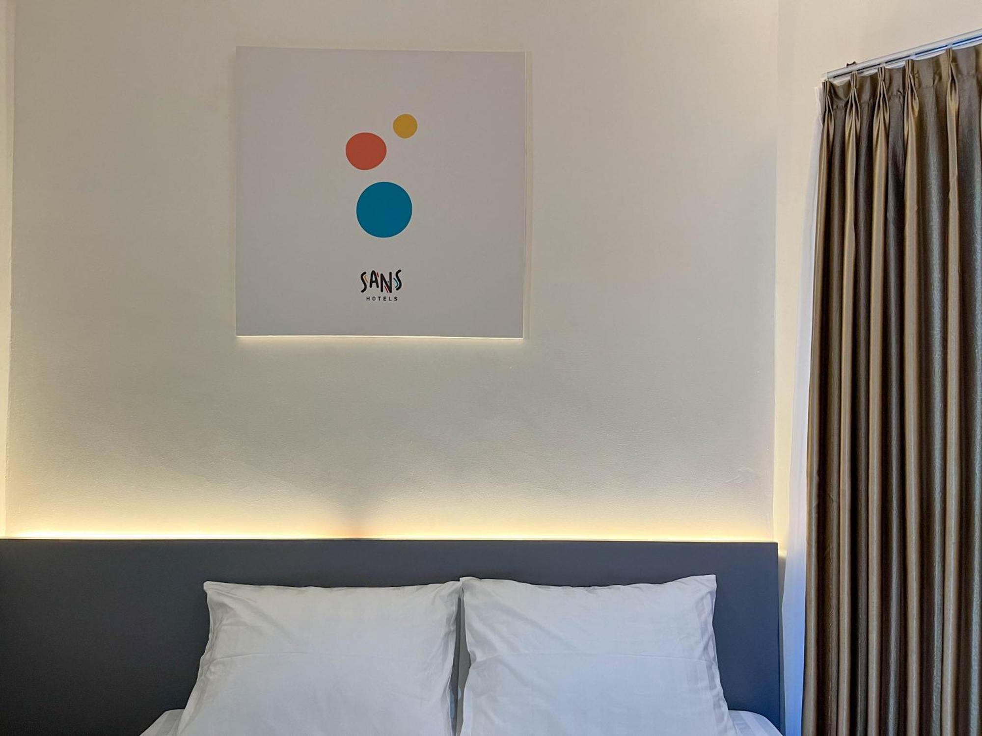 Sans Hotel Premiere Majapahit Σεμαράνγκ Εξωτερικό φωτογραφία