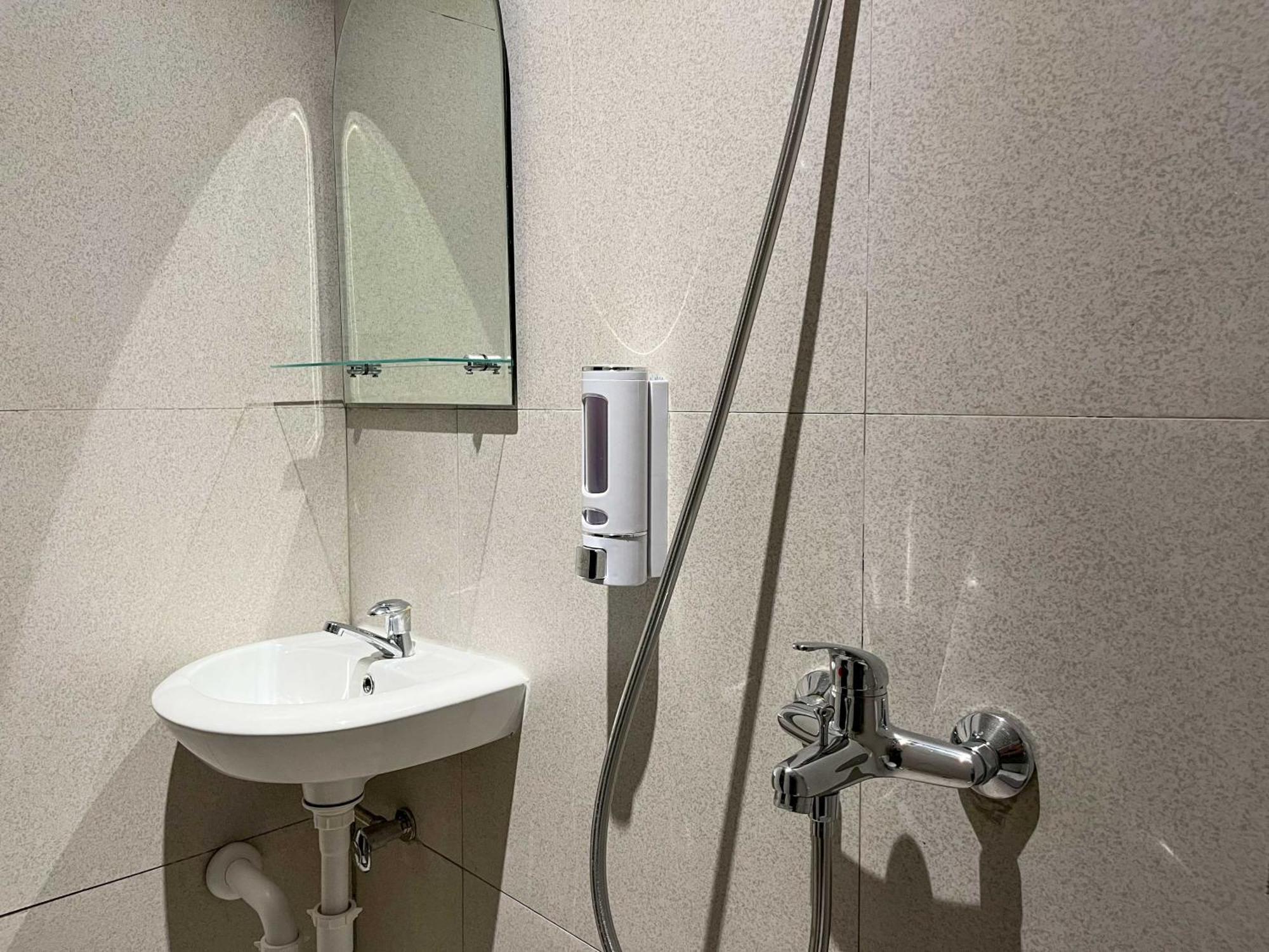 Sans Hotel Premiere Majapahit Σεμαράνγκ Εξωτερικό φωτογραφία