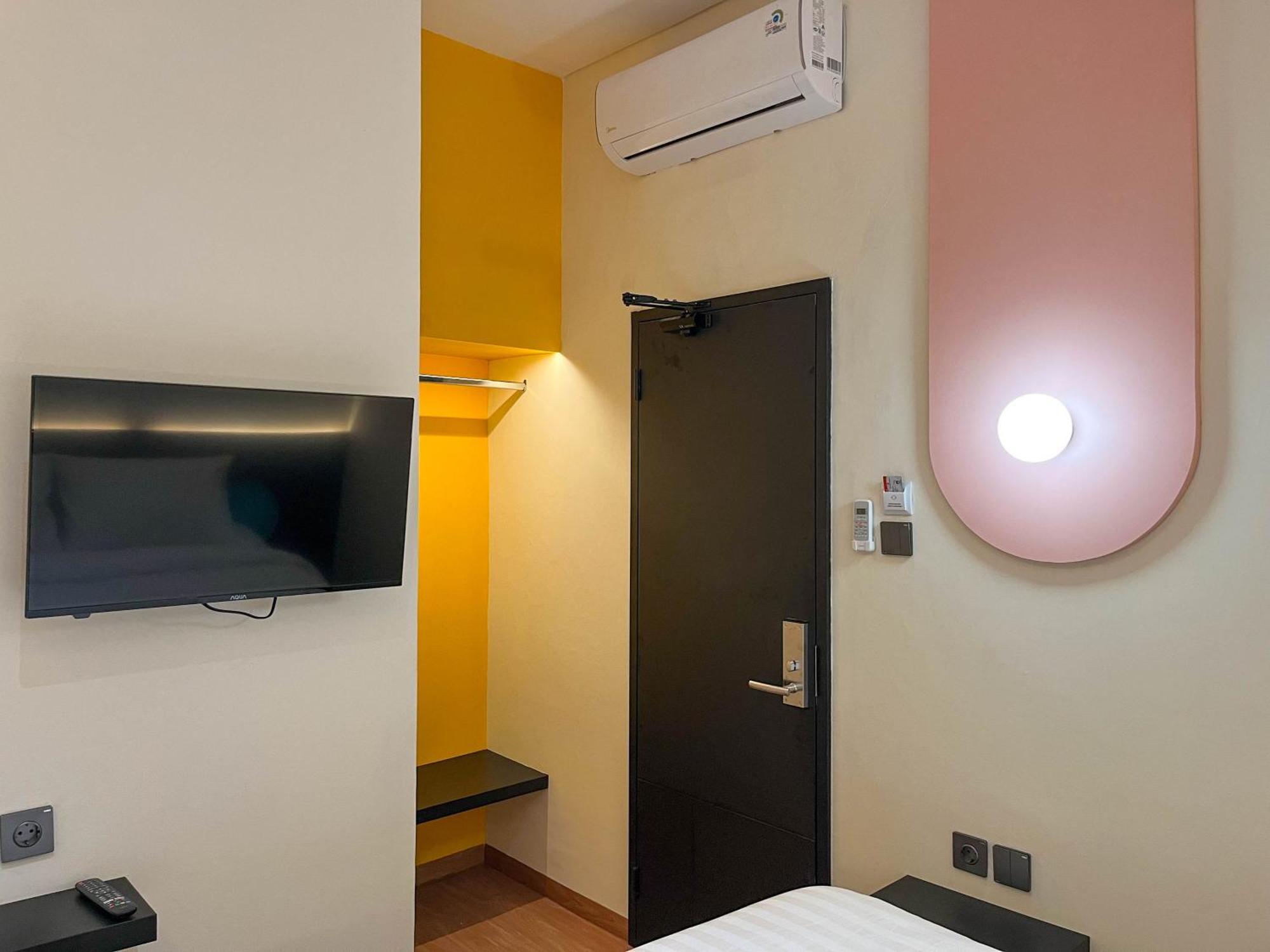 Sans Hotel Premiere Majapahit Σεμαράνγκ Εξωτερικό φωτογραφία