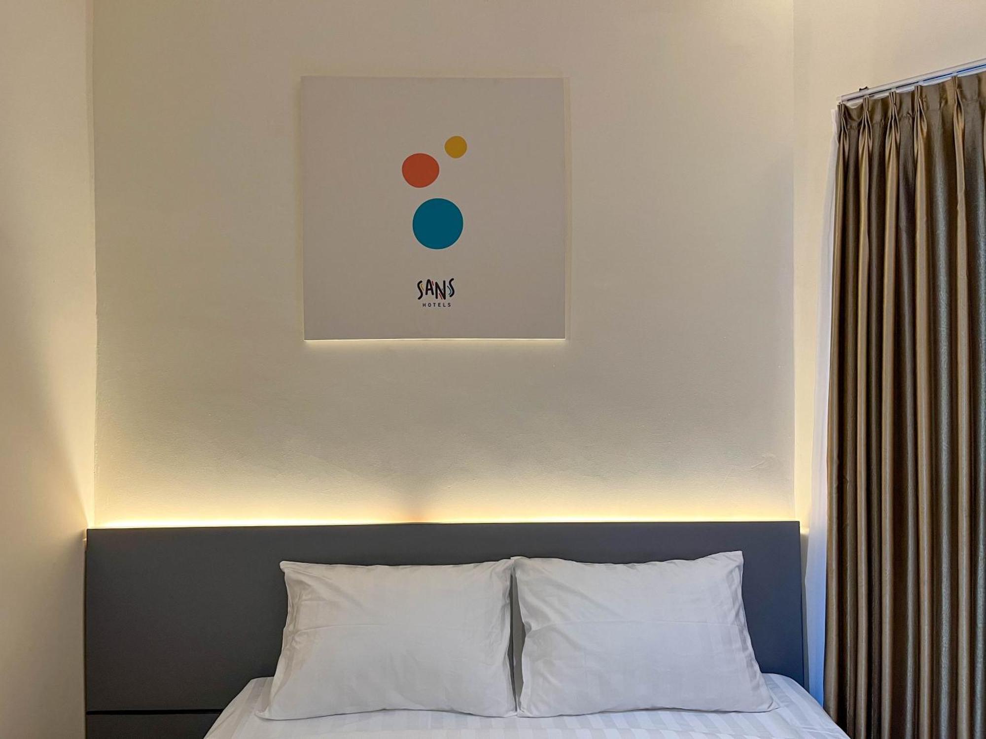 Sans Hotel Premiere Majapahit Σεμαράνγκ Εξωτερικό φωτογραφία